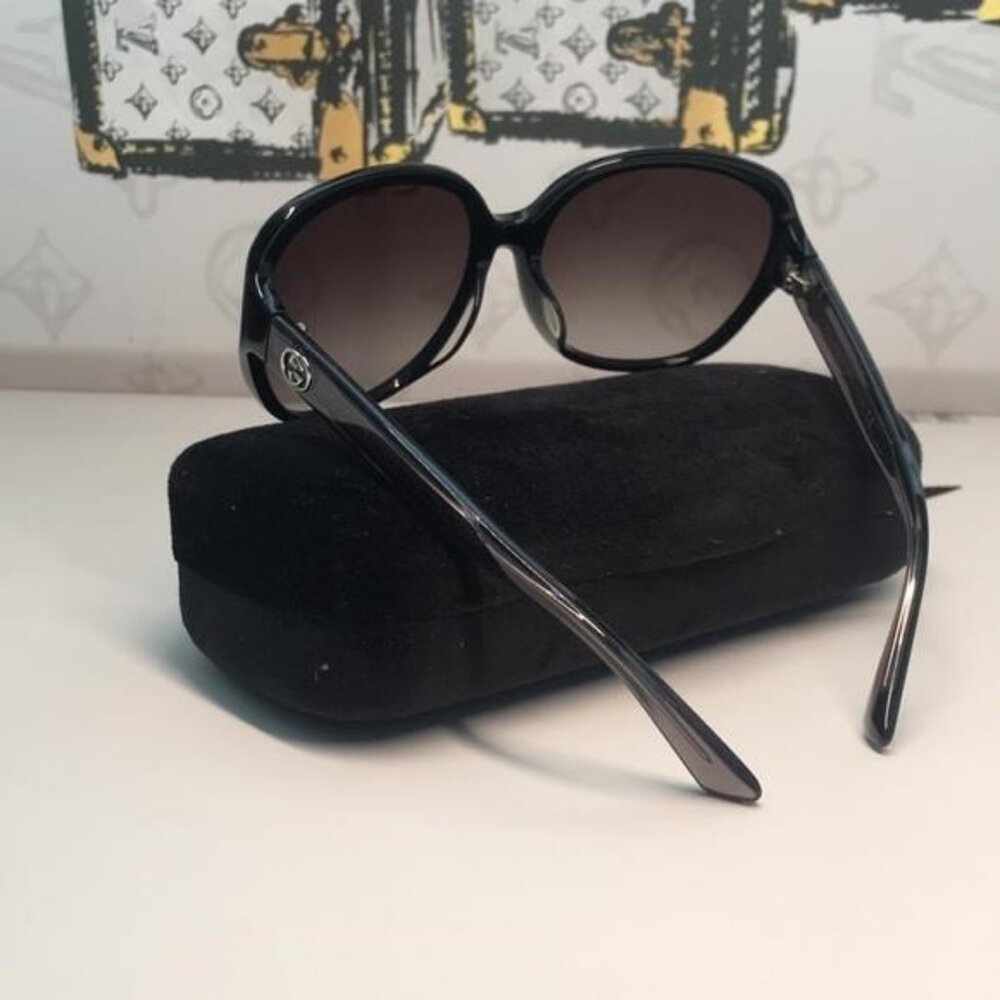 New Authentic Gucci Black Women's Sunglasses GG0080SK 002 - Picture 3 of 11